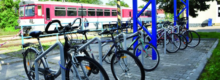 Gbely – prístrešok nad bicykle